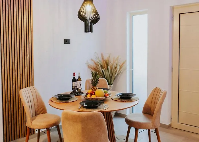 Lambi Apartament *