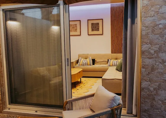 Apartament Lambi