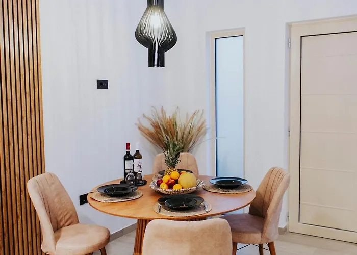 Lambi Apartament *